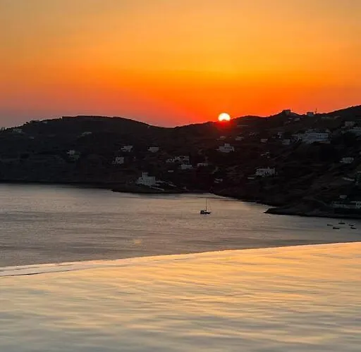 Villa Sea And Sun L Mylopotas