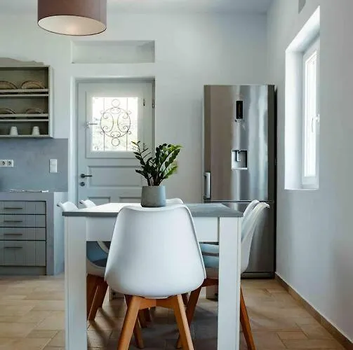 Sea And Sun L * Mylopotas