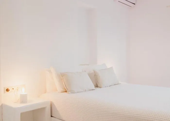 Sea And Sun L Villa Mylopotas